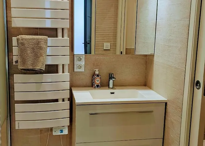 Bed & Breakfast Calme Style Haussmannien