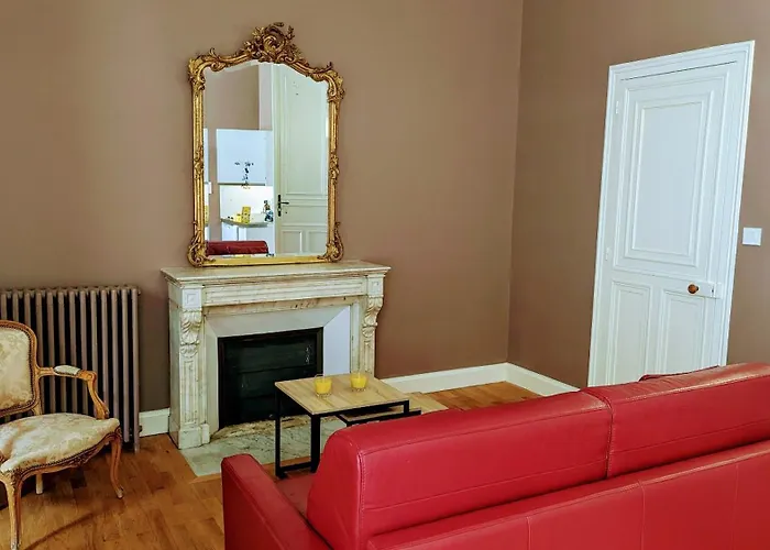 Bed & Breakfast Calme Style Haussmannien 3*